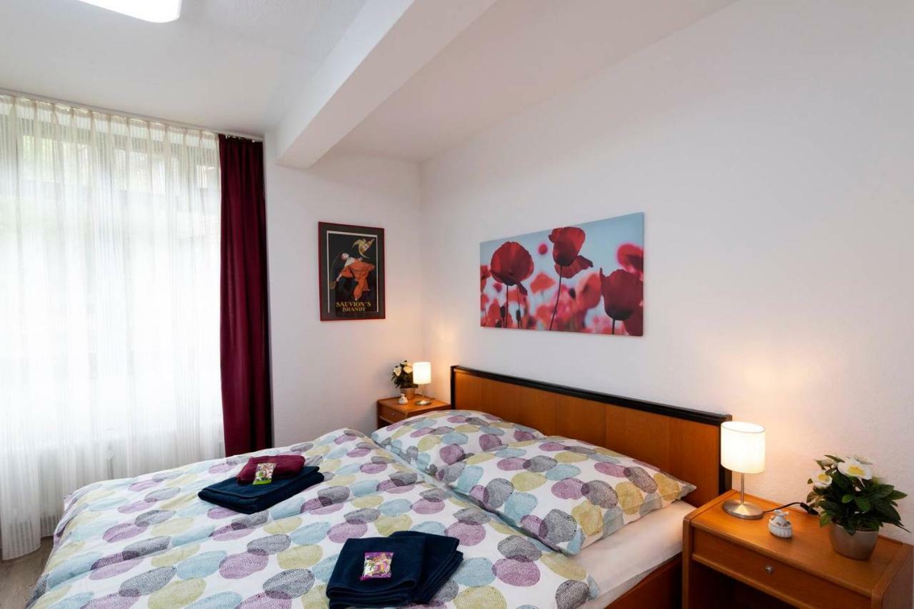 Parkblick Appartement - Entspannung pur! Ober-Hambach Bagian luar foto